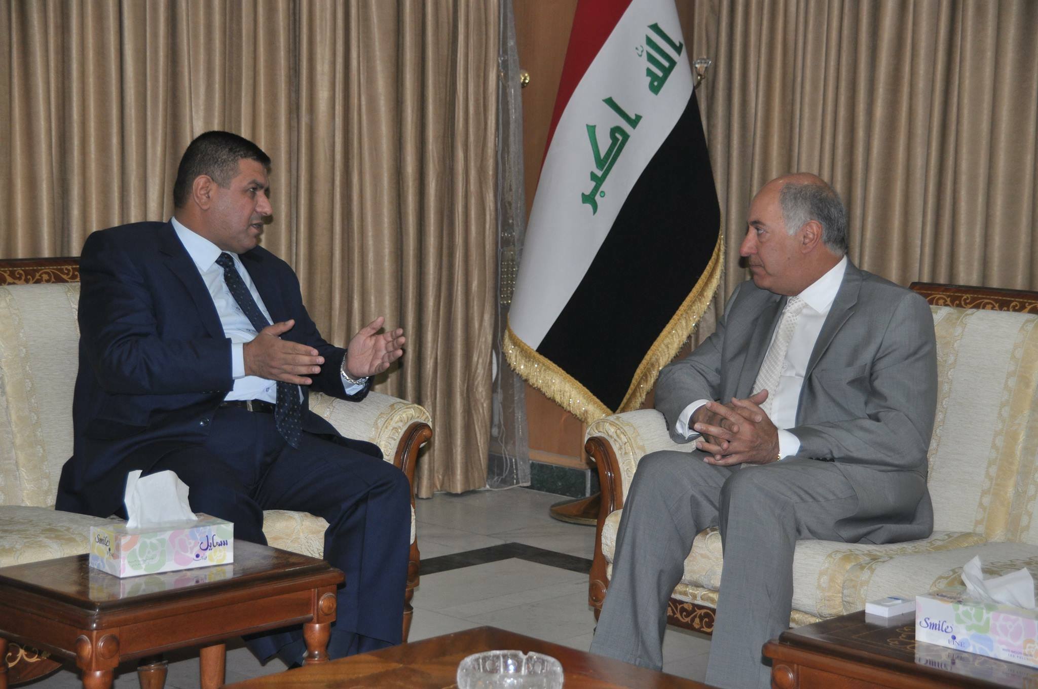 محافظ المثنى يلتقي وزير الموارد المائية في مقر الوزارة بالعاصمة بغداد